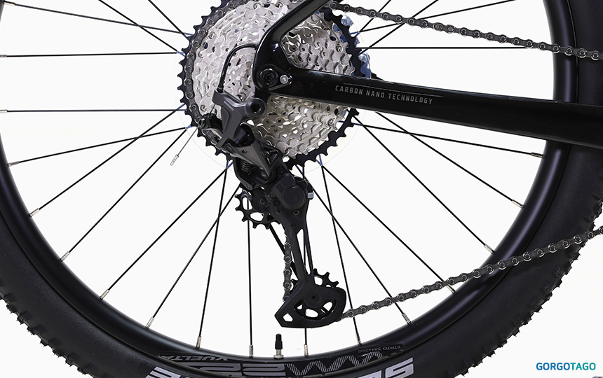 2024 첼로 크로노 70 MTB 27.5 XT 뒷변속기 디테일