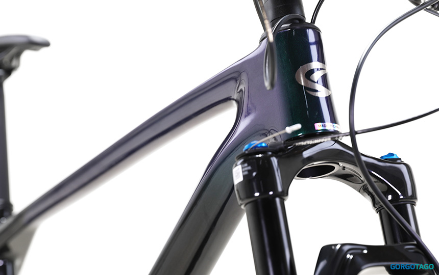 2024 첼로 크로노 70 MTB 27.5 인터널 케이블 루팅 프레임 디테일