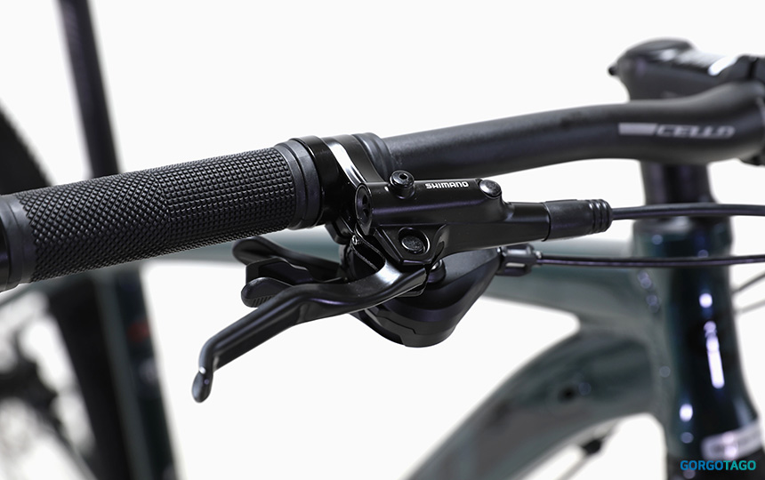 브레이크 레버와 변속 레버