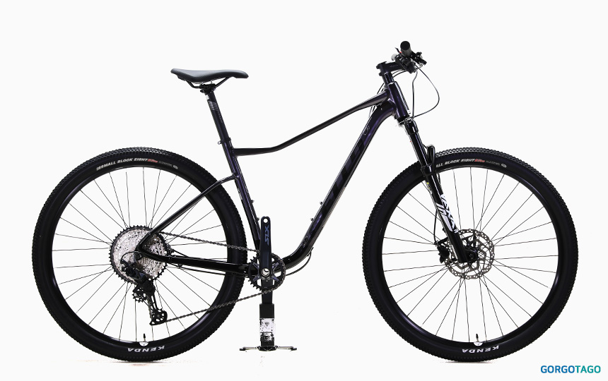 2026 첼로 XC 30 MTB 29 silver black side view