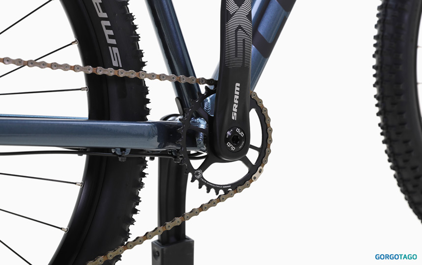 Cube Attention drivetrain detail 1