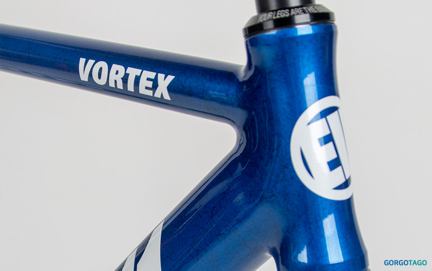 2026 엔진11 볼텍스 픽시 스틸 블루 프레임 컬러 디테일 3