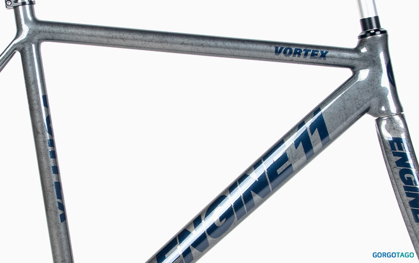 2026 엔진11 볼텍스 픽시 티타늄 그레이 프레임 컬러 디테일 1