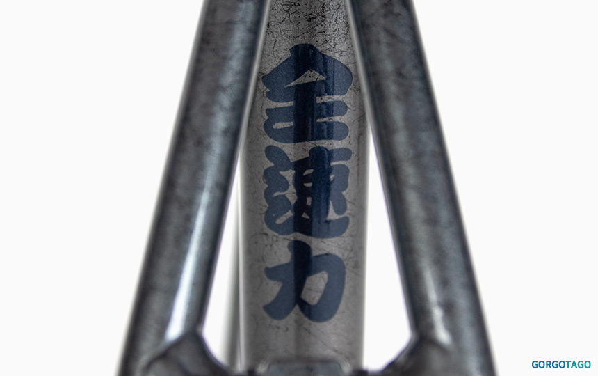 2026 엔진11 볼텍스 픽시 티타늄 그레이 프레임 컬러 디테일 6