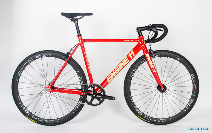 2026 엔진11 볼텍스 픽시 펄스 레드 프레임 컬러 디테일 7