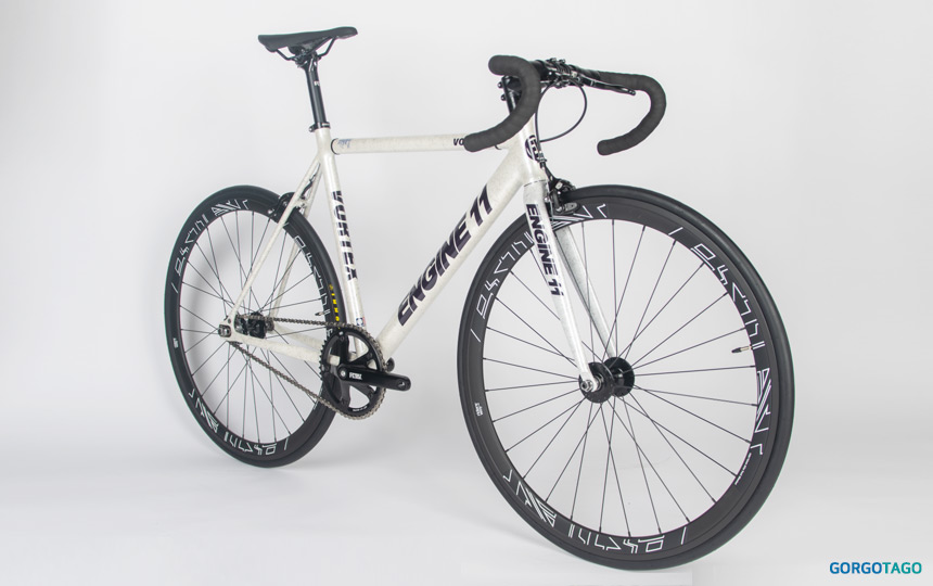 2026 엔진11 볼텍스 픽시 오프 화이트 프레임 컬러 디테일 8