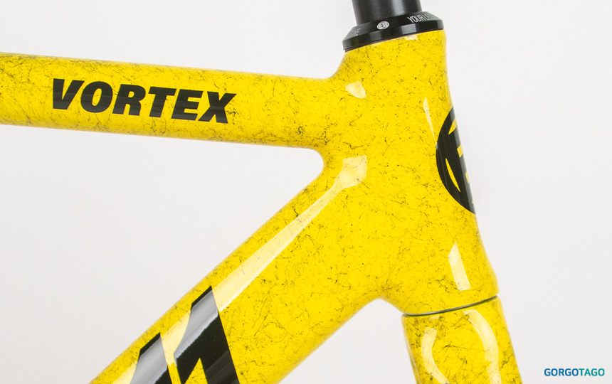 2026 엔진11 볼텍스 픽시 볼트 옐로우 프레임 컬러 디테일 4