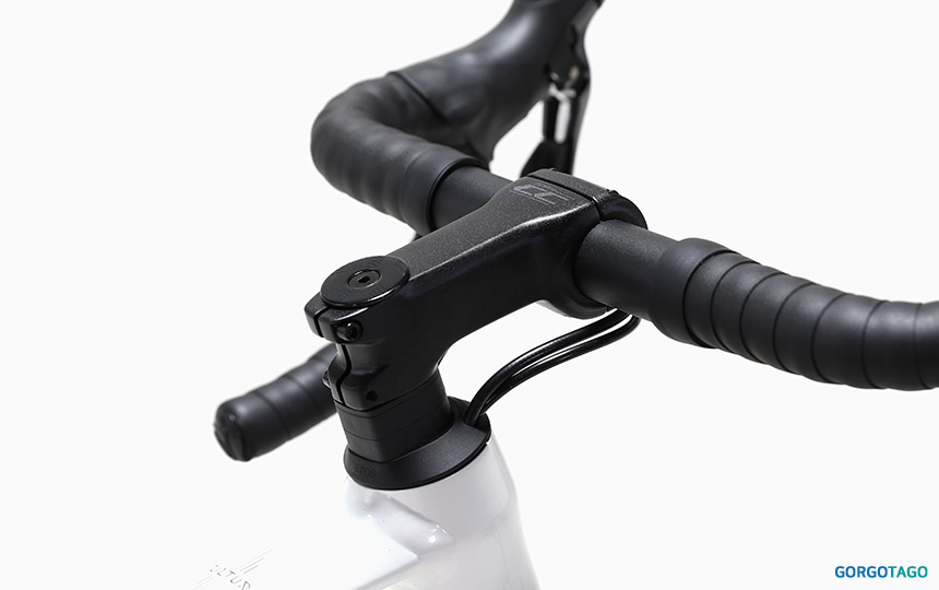 2026 메리다 스컬트라 100 메리다 스템과 핸들바 디테일