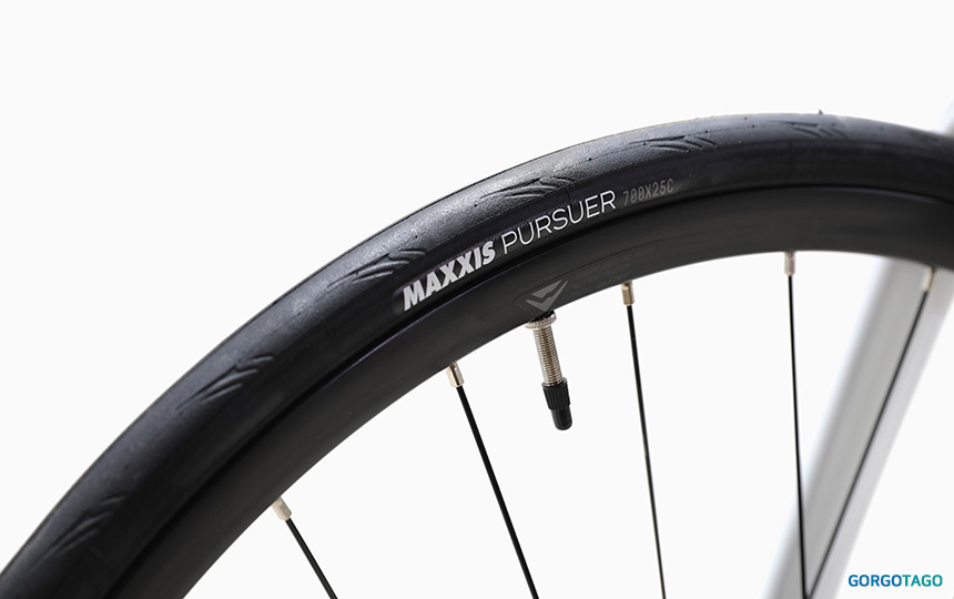 2026 메리다 스컬트라 100 맥시스 Pursuer 25C 타이어