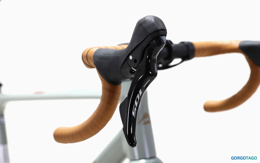 2026 메리다 스컬트라 400 시마노 105 듀얼레버