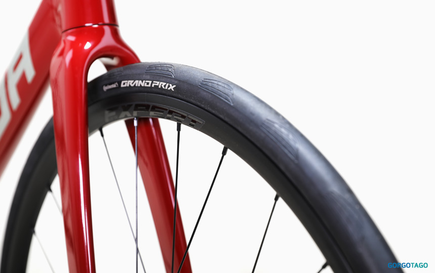 2026 메리다 스컬트라 4000 컨티넨탈 울트라 스포츠 3 타이어