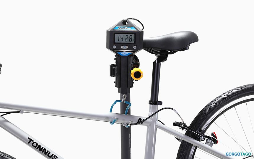 타누스 01 하이브리드 27.5 실측 무게 확인 이미지