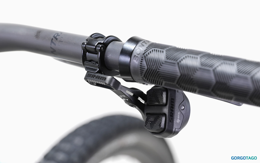 2025 TREK Fuel EX 9.8 GX AXS Gen 6 MTB cockpit detail 5