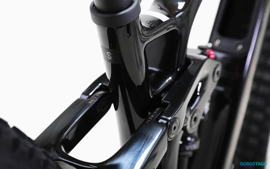 2025 TREK Fuel EX 9.8 GX AXS Gen 6 MTB frame detail 5