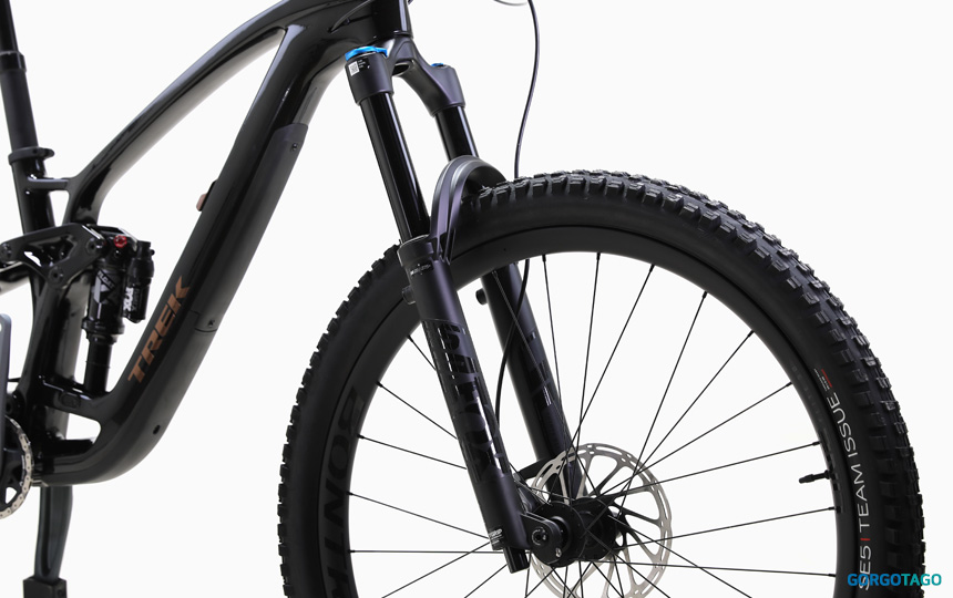 2025 TREK Fuel EX 9.8 GX AXS Gen 6 MTB suspension detail 1