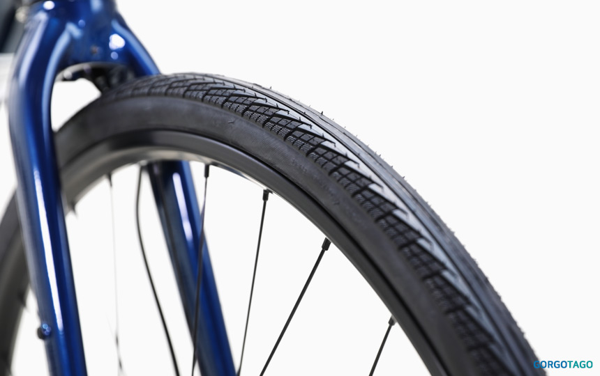 2025 TREK FX 2 Gen 4 wheel detail 2