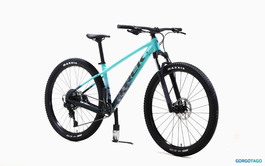 2025 TREK Marlin 6 Gen 3 MTB Miami Green