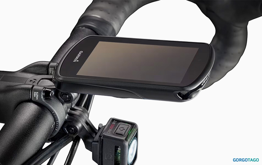 2026 트렉 도마니 AL 4 4세대 속도계와 라이트 장착을 위한 마운트 구성