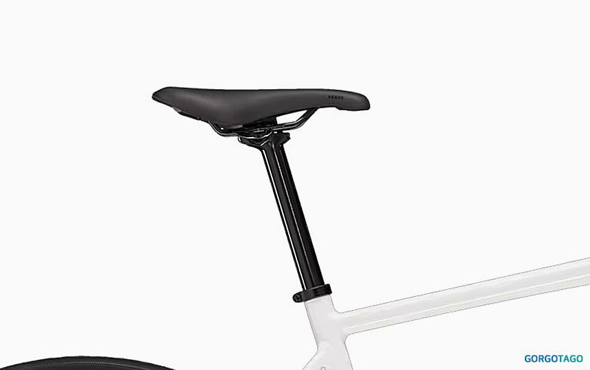 2026 트렉 도마니 AL 4 4세대 안장과 싯포스트 세팅