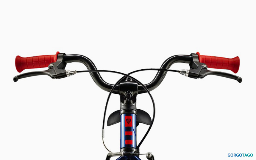 2026 TREK Precaliber 16 Kid Bike cockpit detail 1