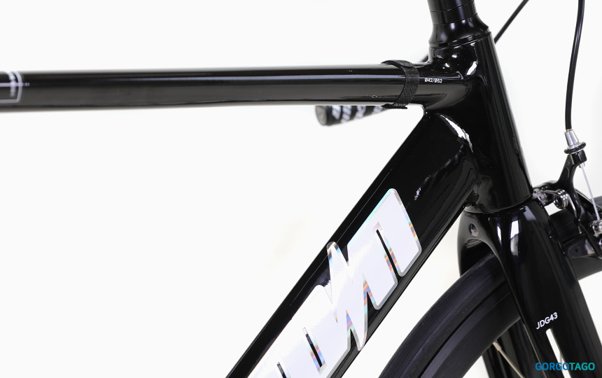 2026 언노운 LV3 프리미엄 픽시 JDG 43 풀카본 포크 디테일