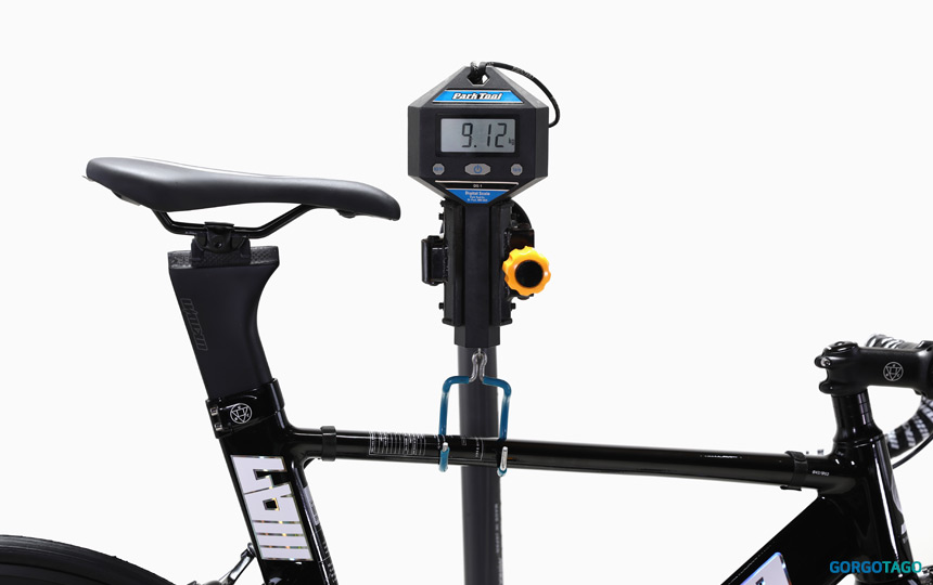 2026 언노운 LV3 프리미엄 픽시 실측 무게 측정 이미지