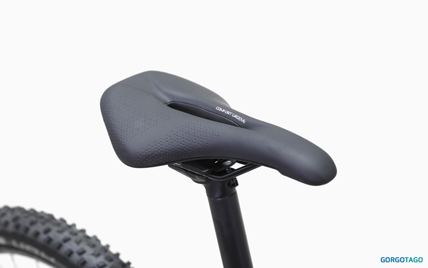 2024 첼로 크로노 50 MTB 27.5 셀레 로얄 안장 디테일