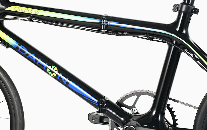 다혼 클린치 D10 카본 미니벨로 Lock Jaw 힌지 디테일 2