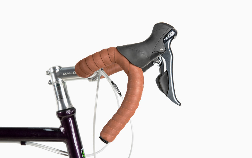 다혼 대쉬 D18 폴딩 미니벨로 브라운 바테이프 콕핏 디테일 2