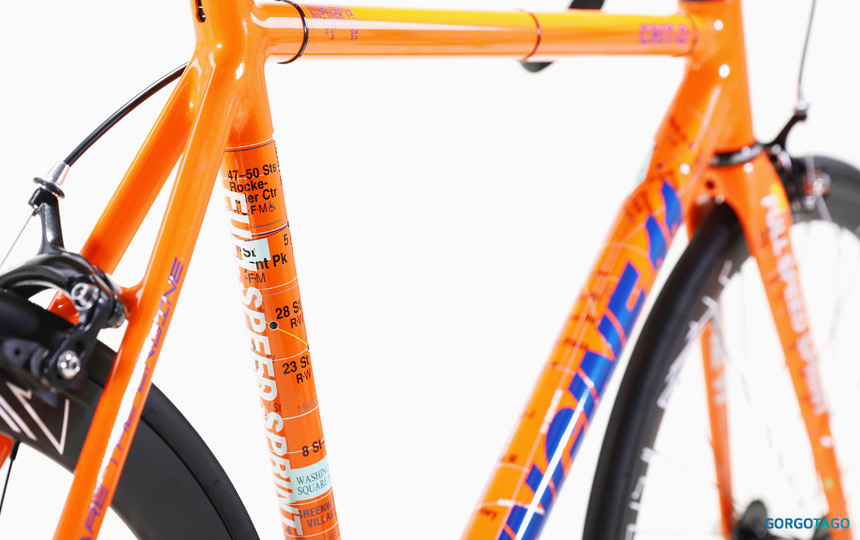 2026 엔진11 크릿디 픽시 뉴욕 컬러 완성차 분위기 이미지