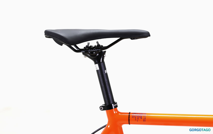 2026 엔진11 크릿디 픽시 2볼트 시트포스트 클램프 디테일