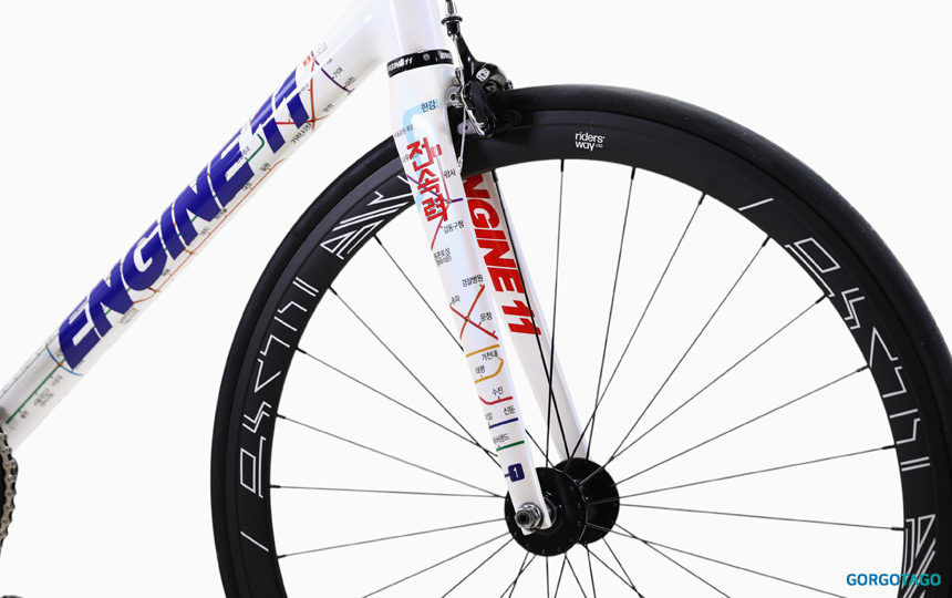 2026 엔진11 크릿디 픽시 서울 컬러 완성차 분위기 이미지