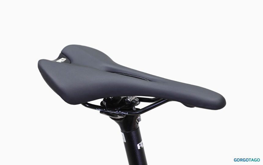 2026 엔진11 볼텍스 픽시 레이싱 안장 이미지