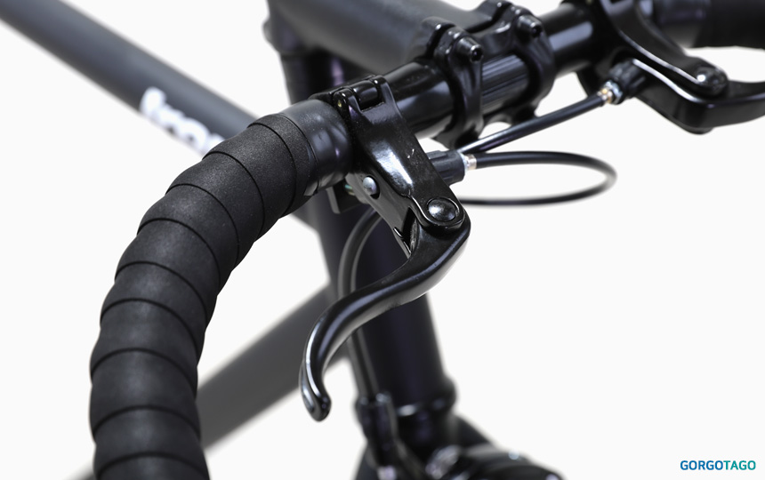 Gota 커스텀 아이언D 에어로 휠 픽시 트랙바와 스템 연결부 디테일