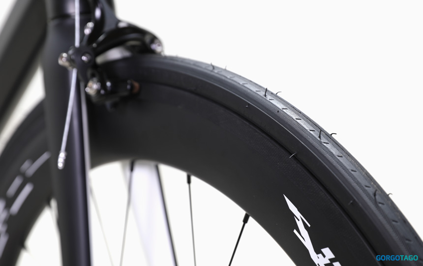Gota 커스텀 로가스 다운타운 픽시 에어로 카본 림 디테일