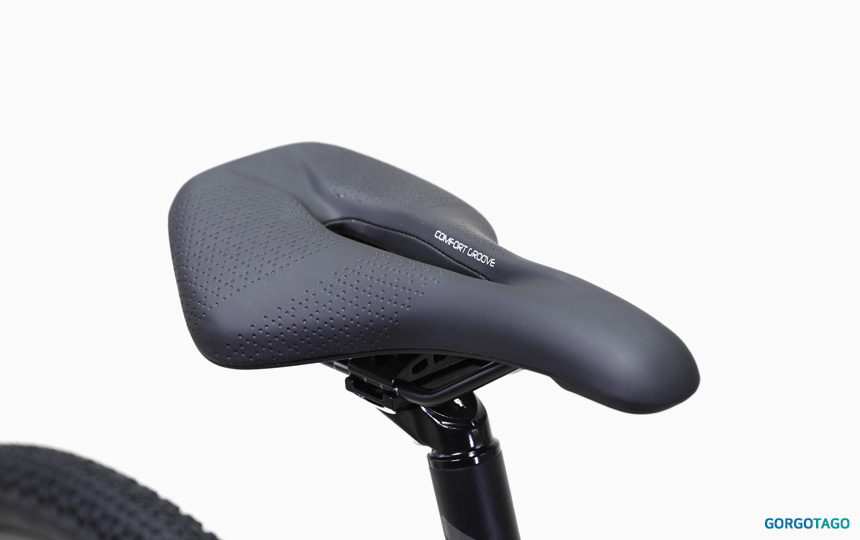 2026 예거 아스펜 5 MTB 29인치 셀레 로얄 안장 디테일