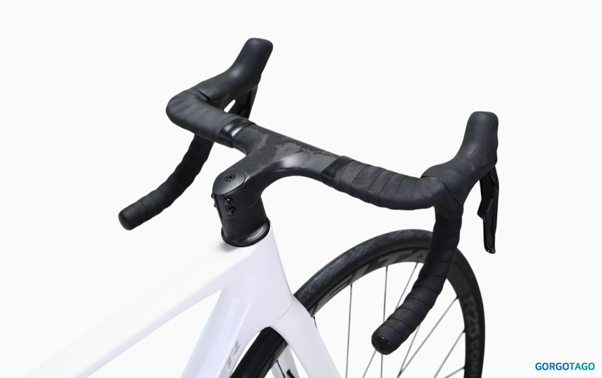 2026 예거 마리온 7X 일체형 카본 핸들바 콕핏