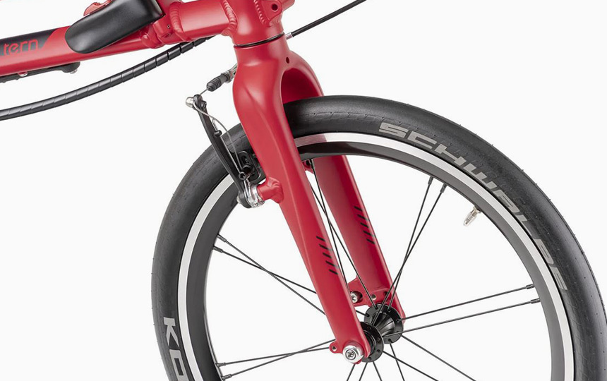 턴 BYB P10 리지드 포크와 프론트 프레임 디테일