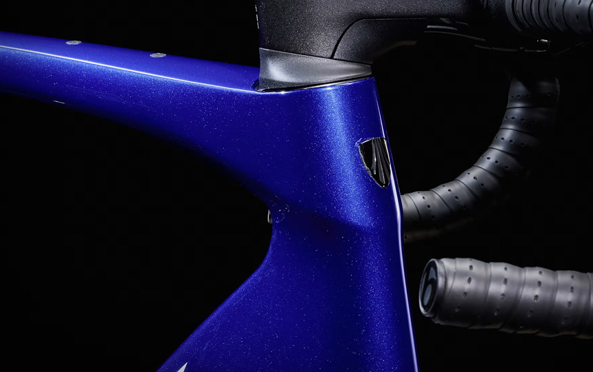 2024 트렉 도마니 SL 6 4세대 리어 아이소스피드 프레임 구조 디테일