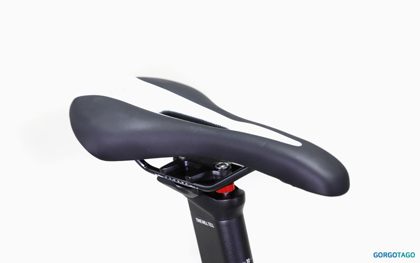 2026 언노운 싱귤러리티2 SE 픽시 오레오 안장 디테일 1